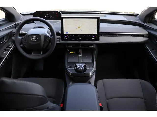 Toyota CHR +