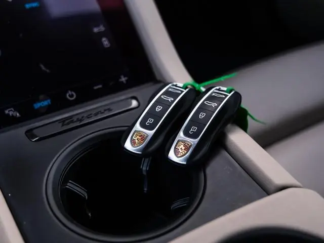 Porsche Taycan