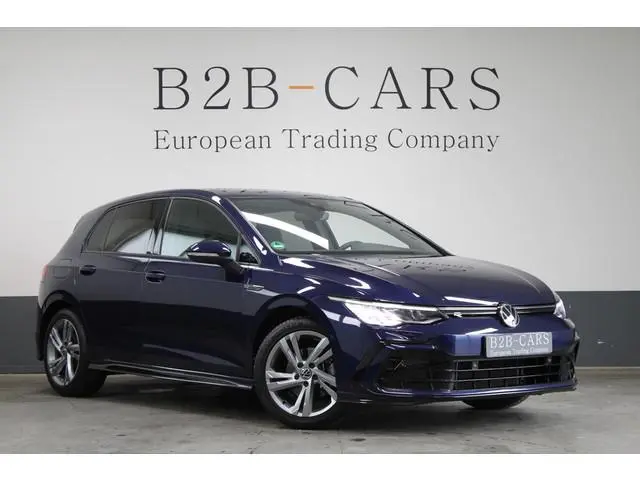 Volkswagen Golf 1.5 eTSI R-Line | LED | Adaptieve Cruise |