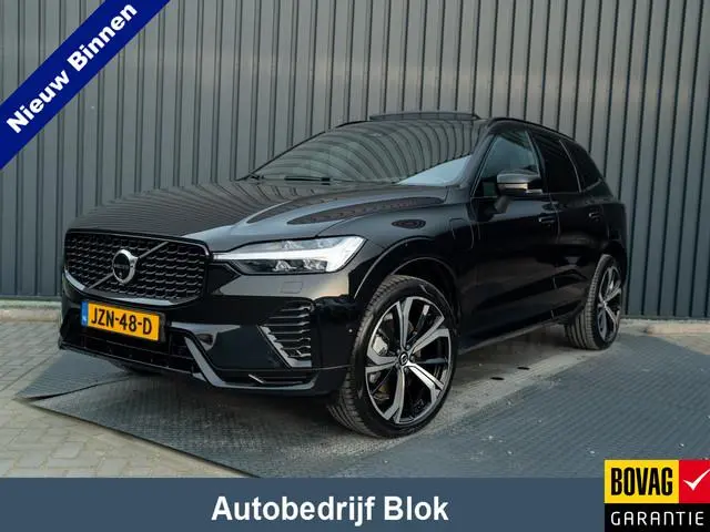 Volvo XC60 2.0 T6 Plug-in hybrid AWD Plus Dark | 360 Camera | Harman/Kardon | Trekhaak | Panodak | D...