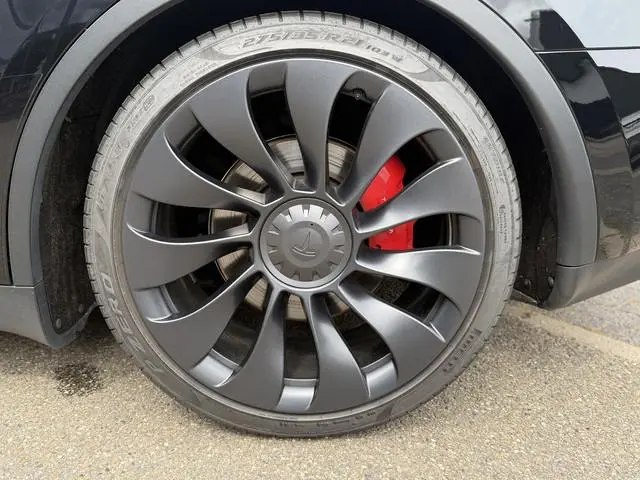 Tesla Model Y Performance AWD 75 kWh VAN: 46.900,- VOOR: 42.877,- UW WKVOORDEEL: 4.023,- | SOH 94% |...