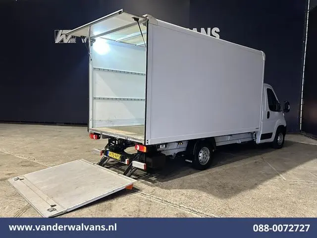Peugeot Boxer 2.2 BlueHDi 141pk Bakwagen 436cm Lang Laadklep Euro6 Airco | Cruisecontrol | 1085kg la...