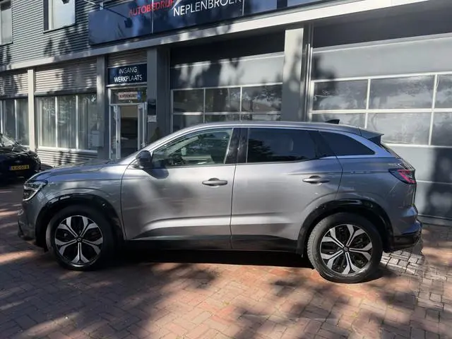 Renault Austral 1.2 E-Tech full hybrid 200 techno Navi & Carplay | Cruise | 360 Camera | Full Led |...