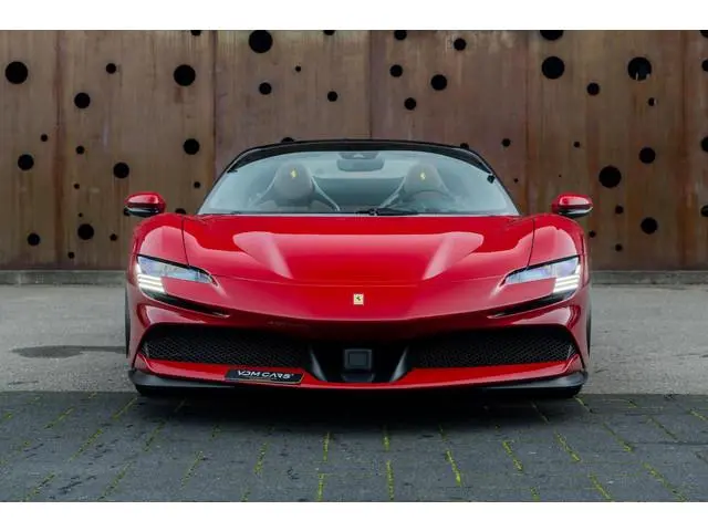 Ferrari SF90 Spider