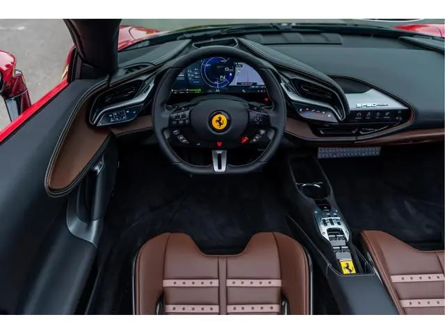 Ferrari SF90 Spider