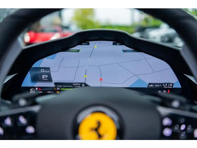 Ferrari SF90 Spider