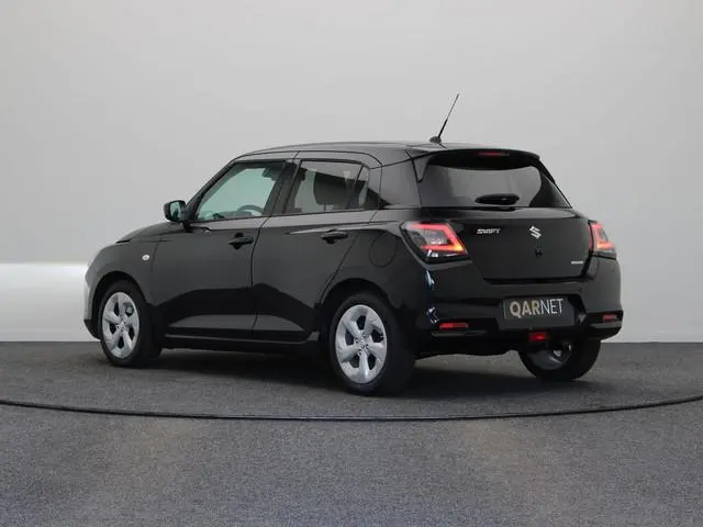 Suzuki Swift 1.2 Comfort Smart Hybrid | Led | Stoelverwarming | All season | Apple carplay & Android...