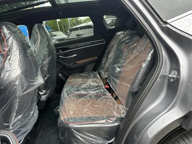 BYD SEAL U