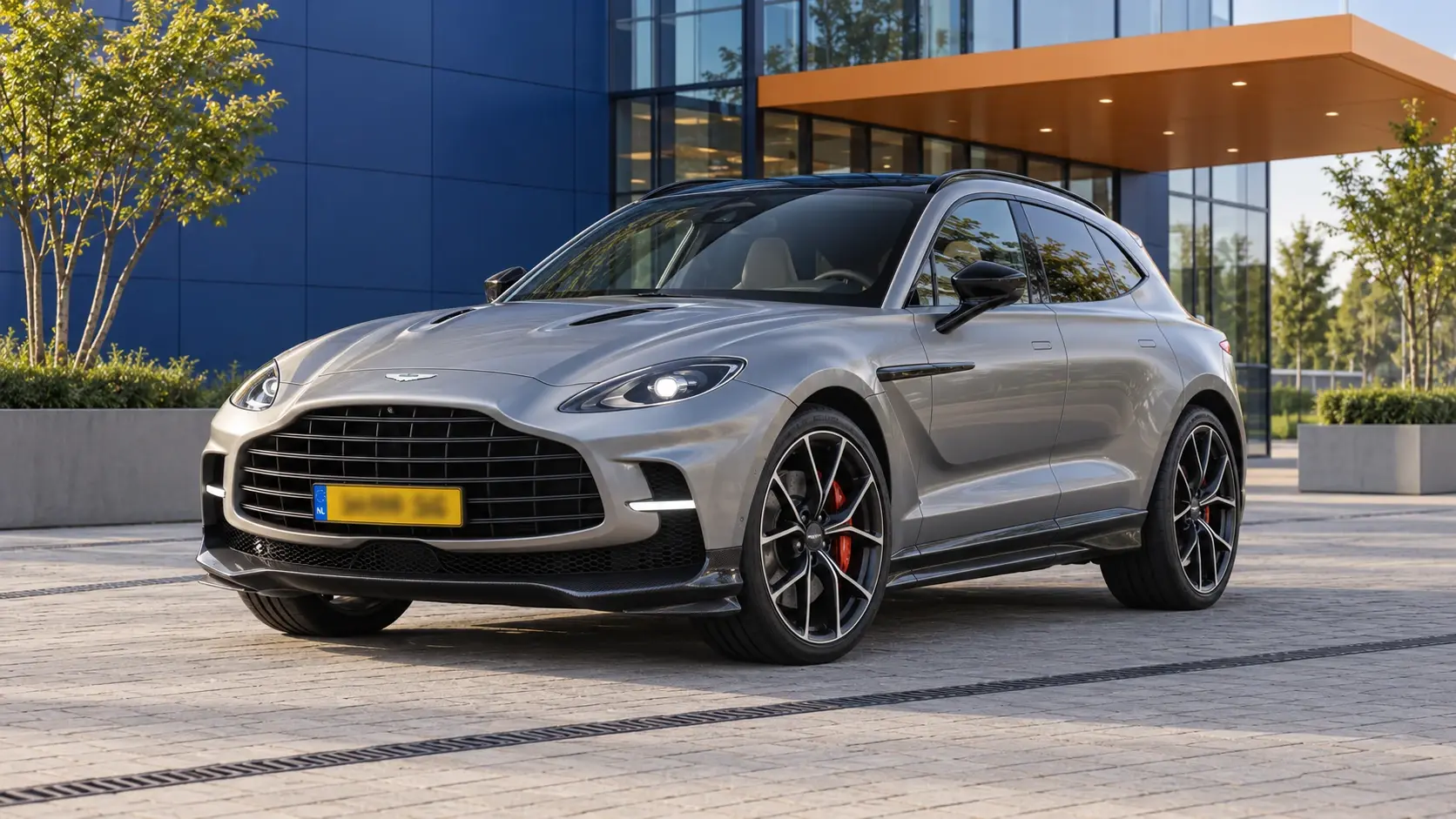 Alles over de Aston Martin DBX: motoren, uitvoeringen en occasions