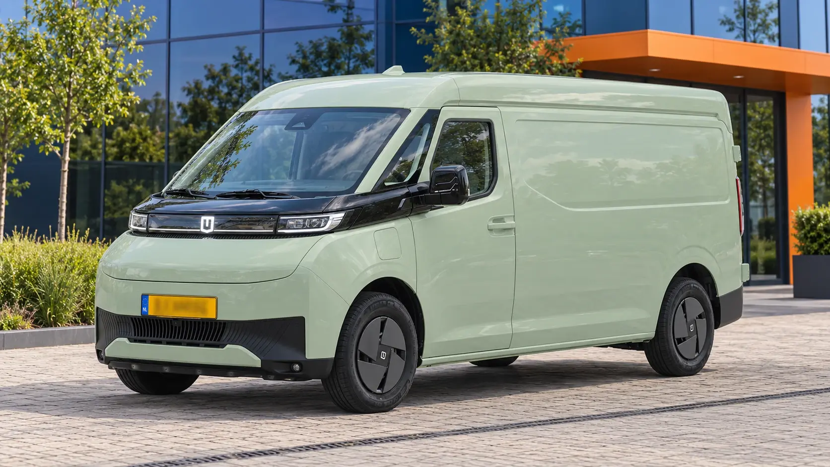 Farizon SV kopen: lichtgroene bestelwagen
