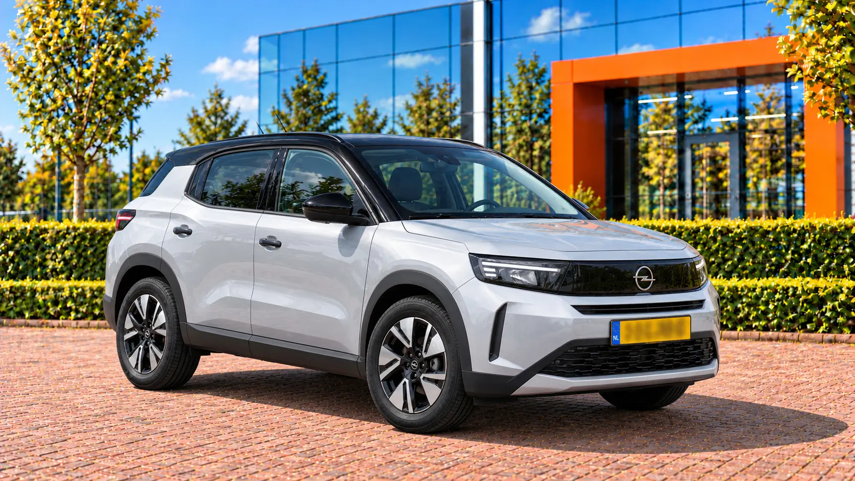Opel Frontera van voren