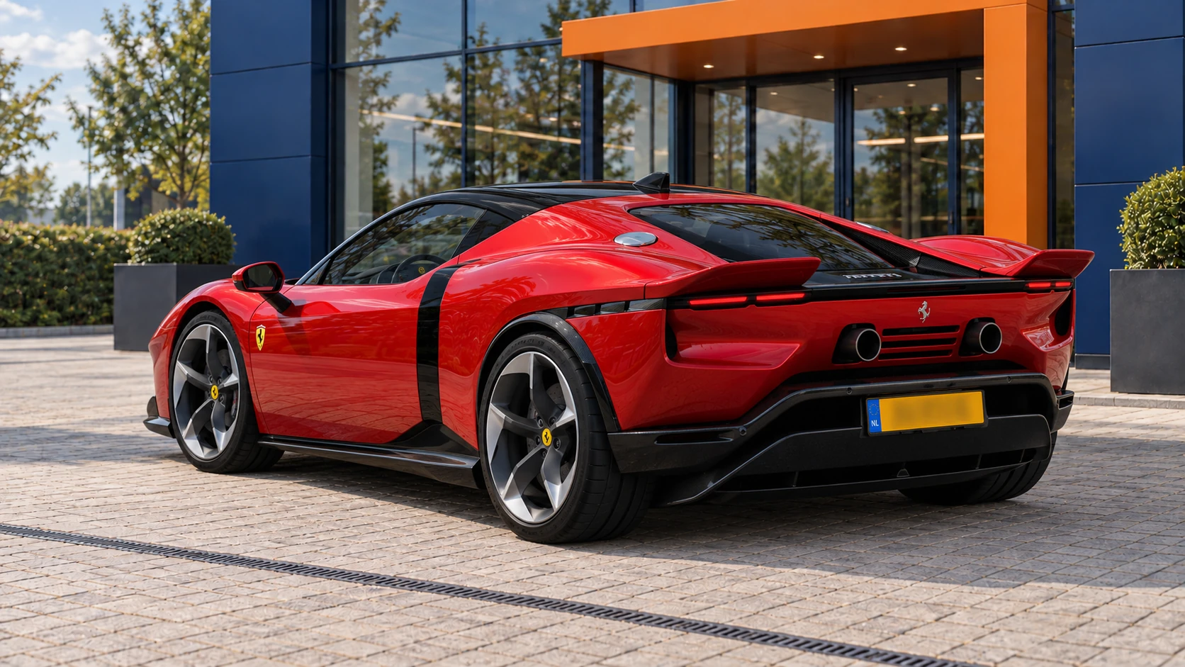 Achterzijde van dezelfde rode Ferrari 849 Testarossa Coup&eacute;