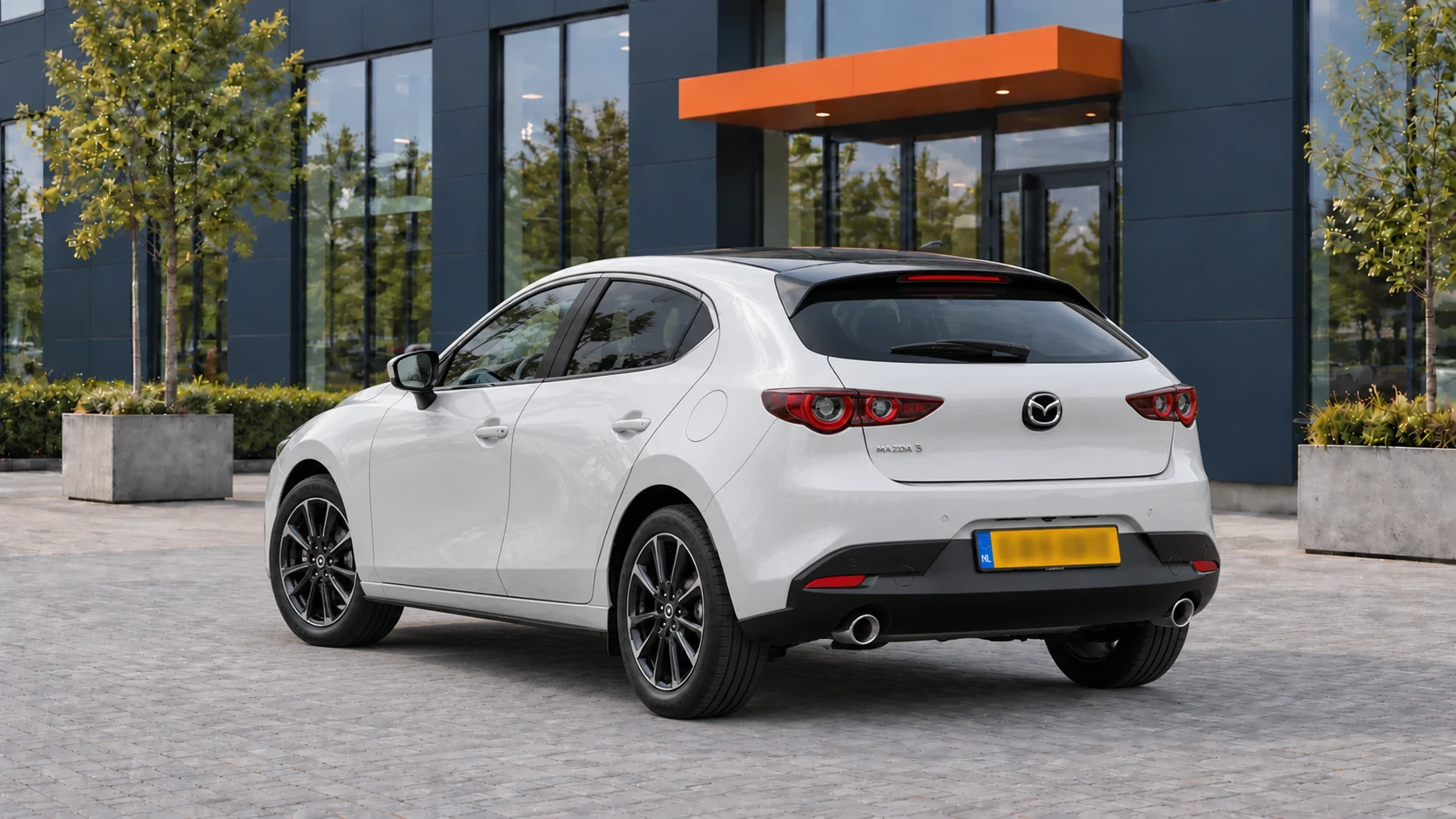 Mazda 3 van achteren