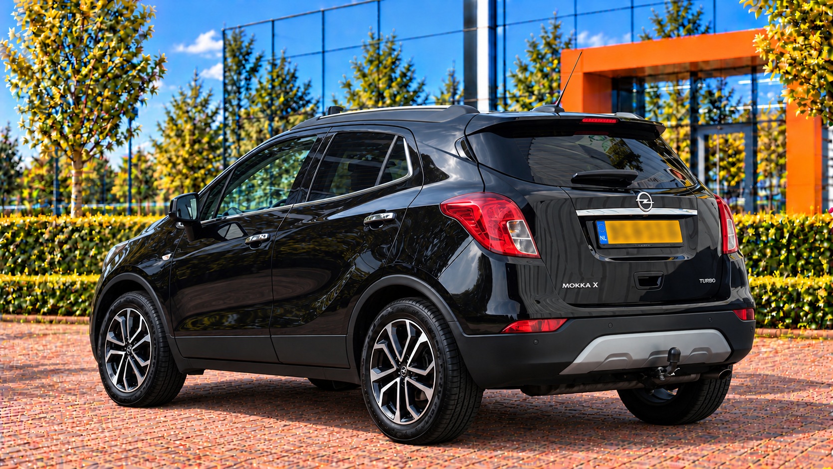 Opel Mokka X van achteren