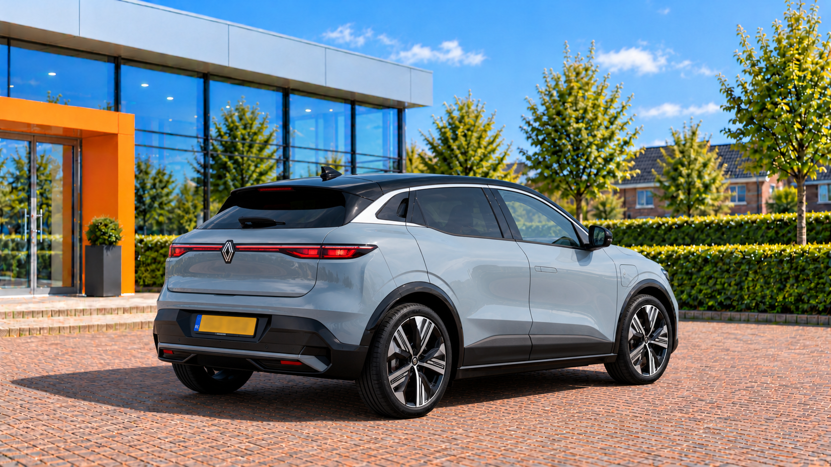 Renault M&eacute;gane E-Tech Electric van achteren