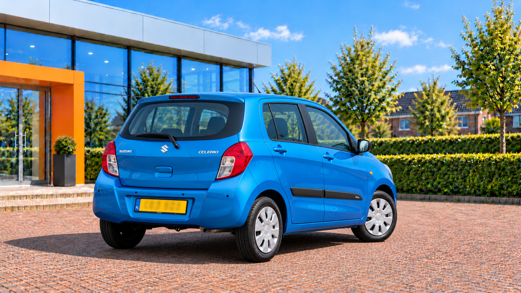 Suzuki Celerio van achteren