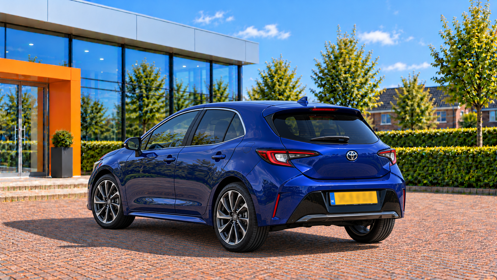 Toyota Corolla van achteren