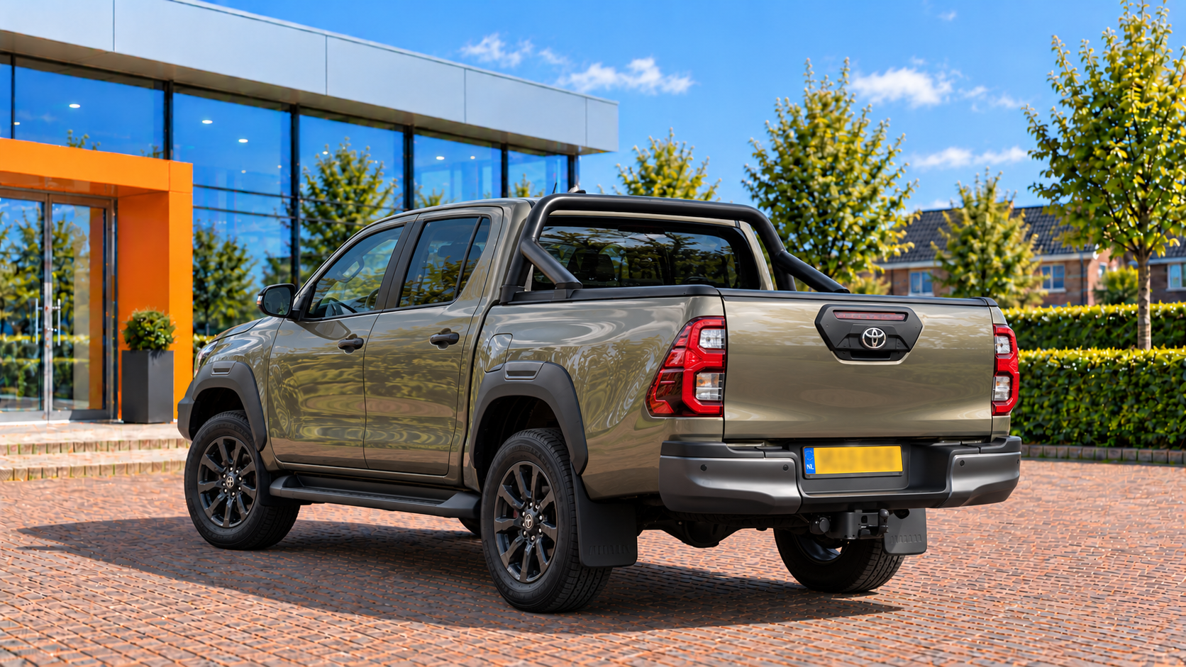 Toyota Hilux van achteren