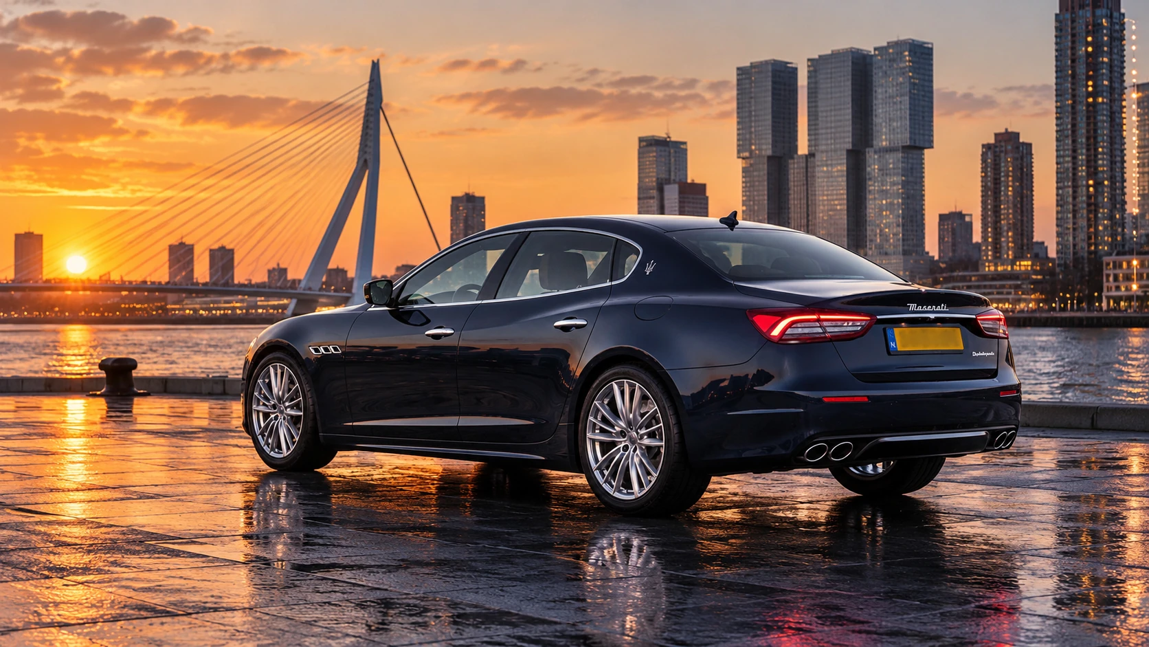 Maserati Quattroporte van achteren