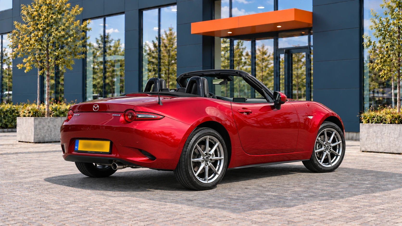 Mazda MX-5 van achteren